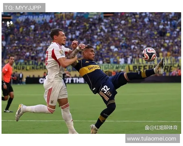 本菲卡与里昂激战在即谁能在欧战舞台上笑到最后